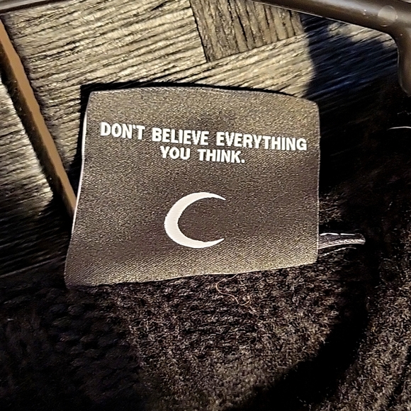 Sapphire Hooded Knit Sweater - Picture 8 of 8